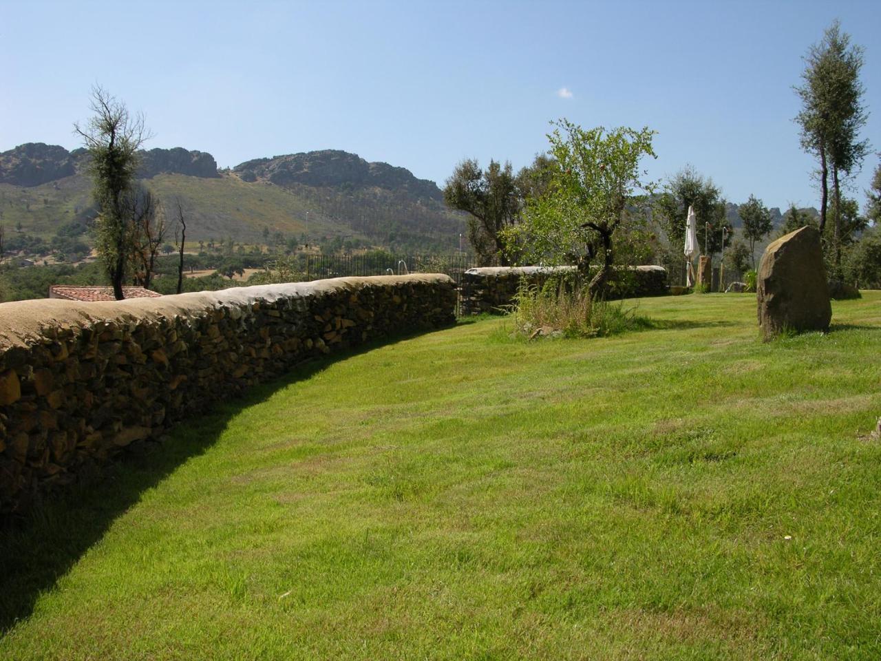 Quinta De Luna Villa Valencia de Alcantara Exterior photo